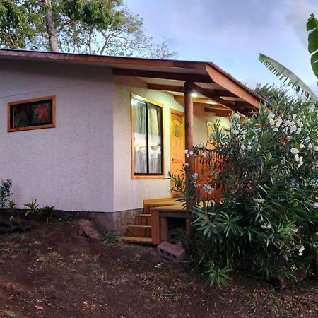 Hare O Haupiano Apartment Hanga Roa Exterior photo